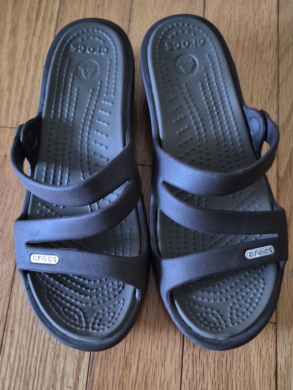 Crocs Patricia Brown Strappy Wedge Slide Sandals Espresso Olive Size 6.